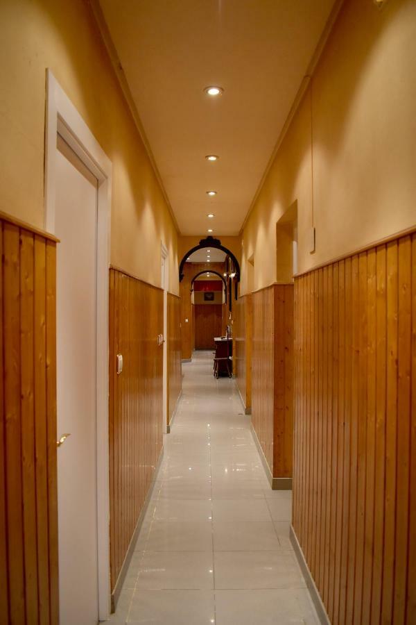 Hostal Oviedo Hotel Leon Luaran gambar